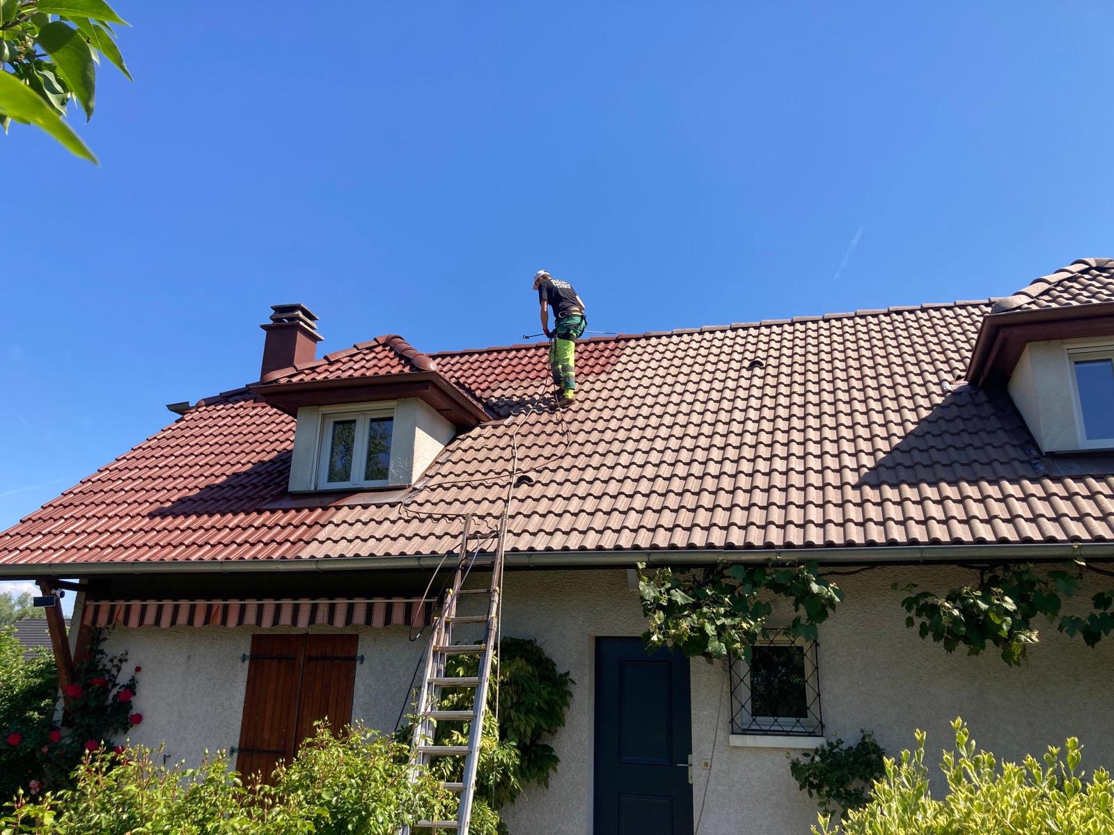 Reinhart Timothée – Artisan couvreur certifié RGE en Haute-Savoie