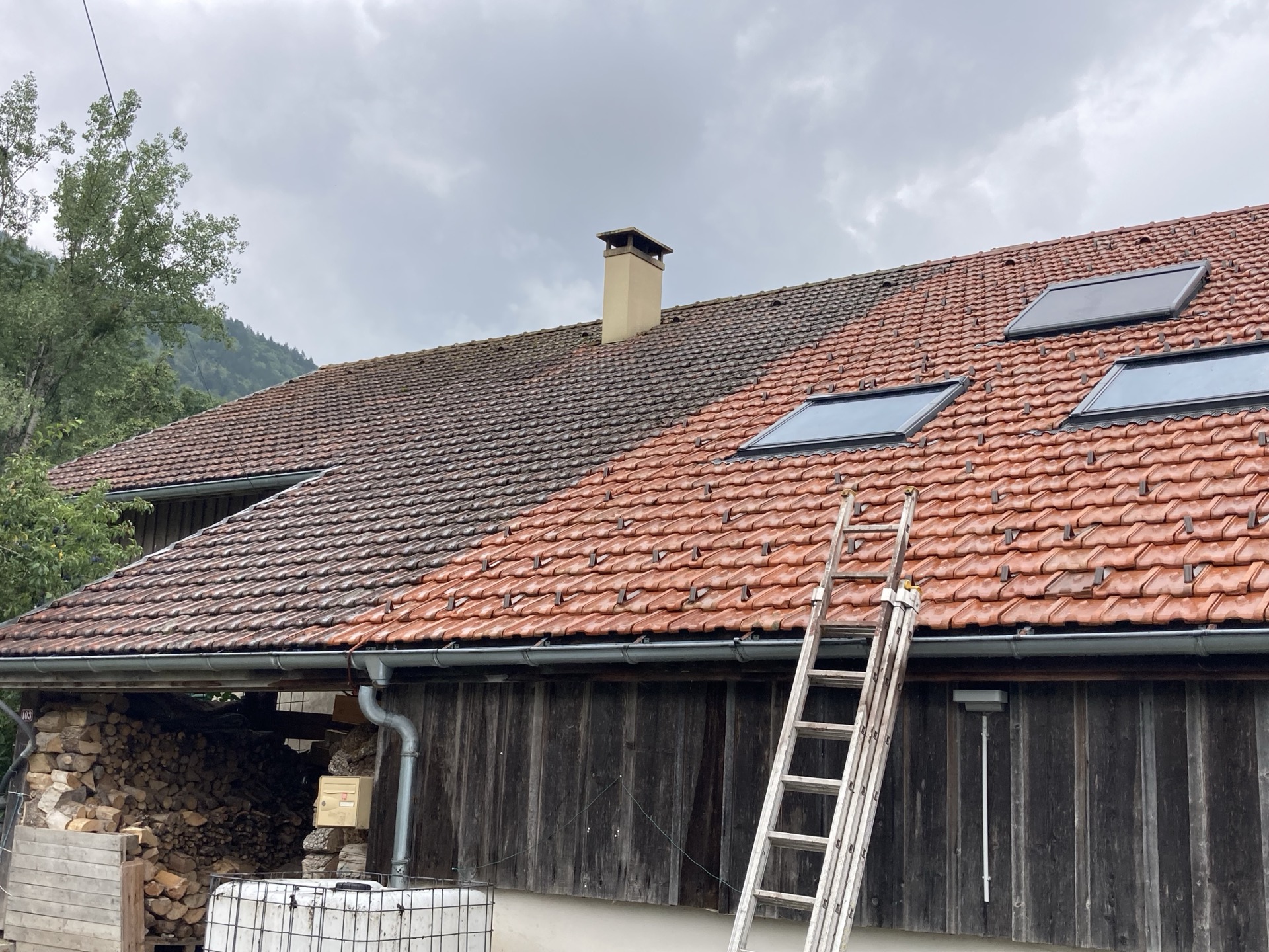 Chantier couverture toiture chalet Haute-Savoie — RT Toiture 74